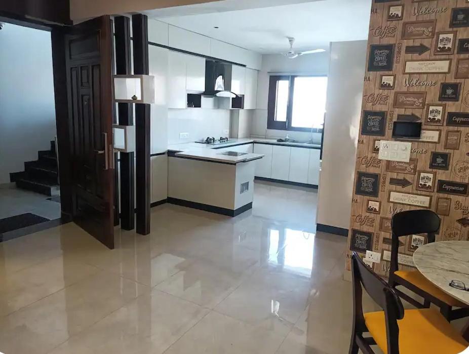 Homistay 1 Bhk Pancskula Szoba fotó